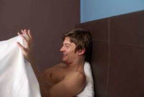 A man enlarged his penis through massage
